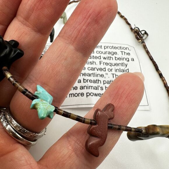 Vintage Zuni-style Fetish Carved Heishi beaded necklace! - Picture 10 of 15